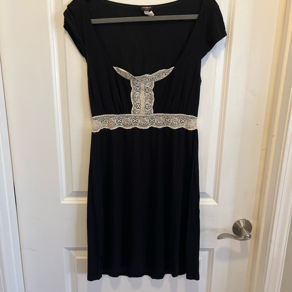 Vintage Cosabella Black Nightgown with Cream Lace Accents size Large - Picture 1 of 5